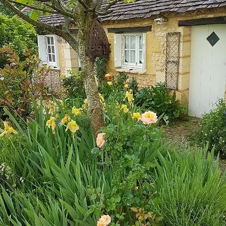 Le Clos Des Etoiles Gite Le Sarlat Apartmán
