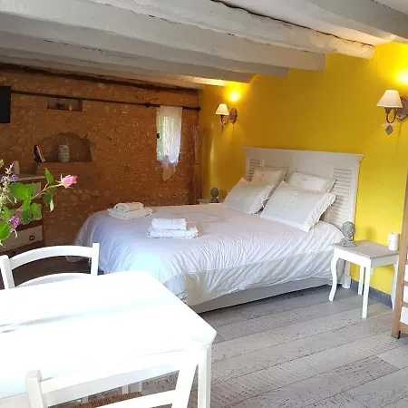 Le Clos Des Etoiles Gite Le Sarlat * Le Bugue